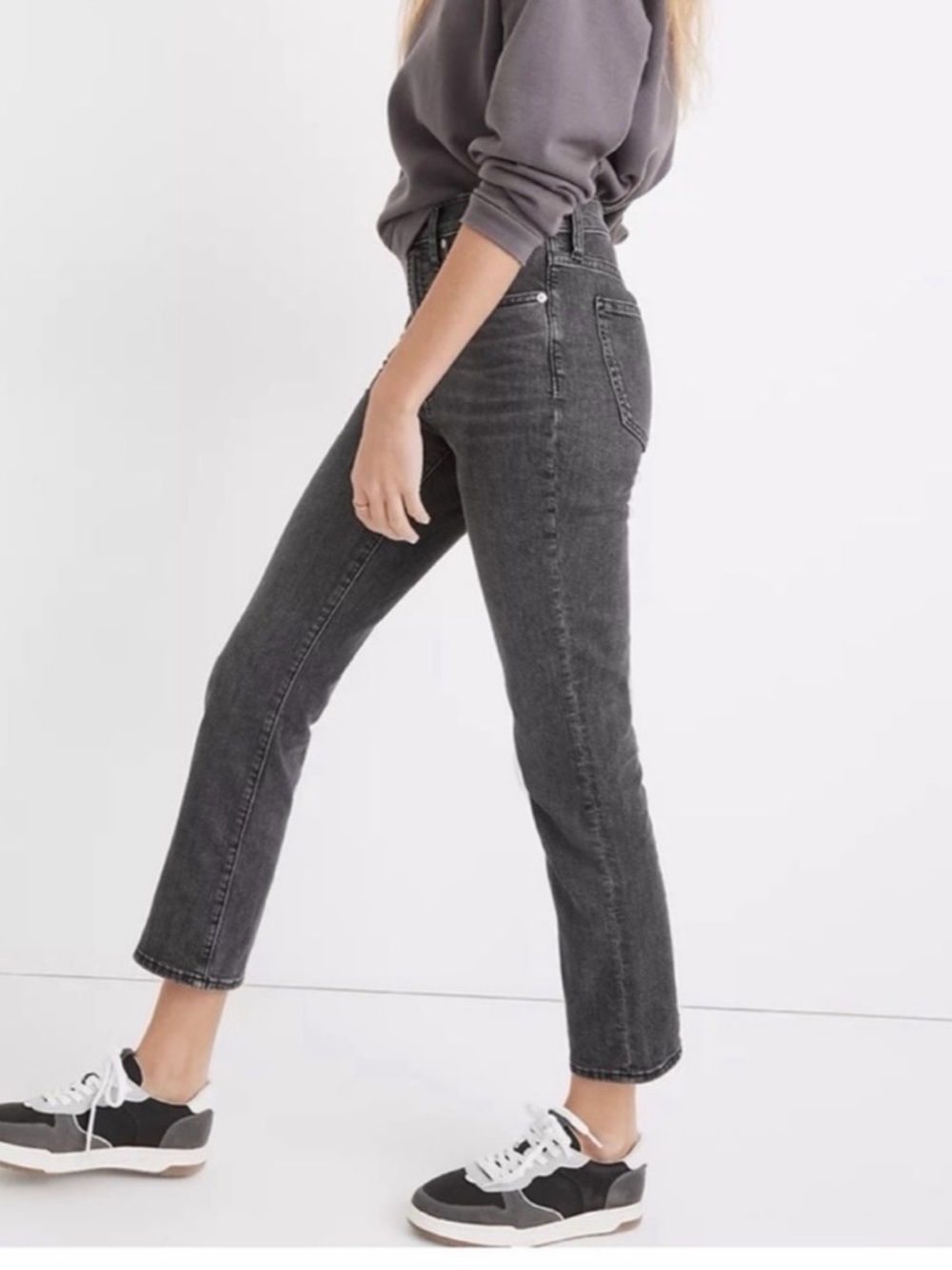 Madewell High-Rise Slim Straight Jeans in Washed Charcoal